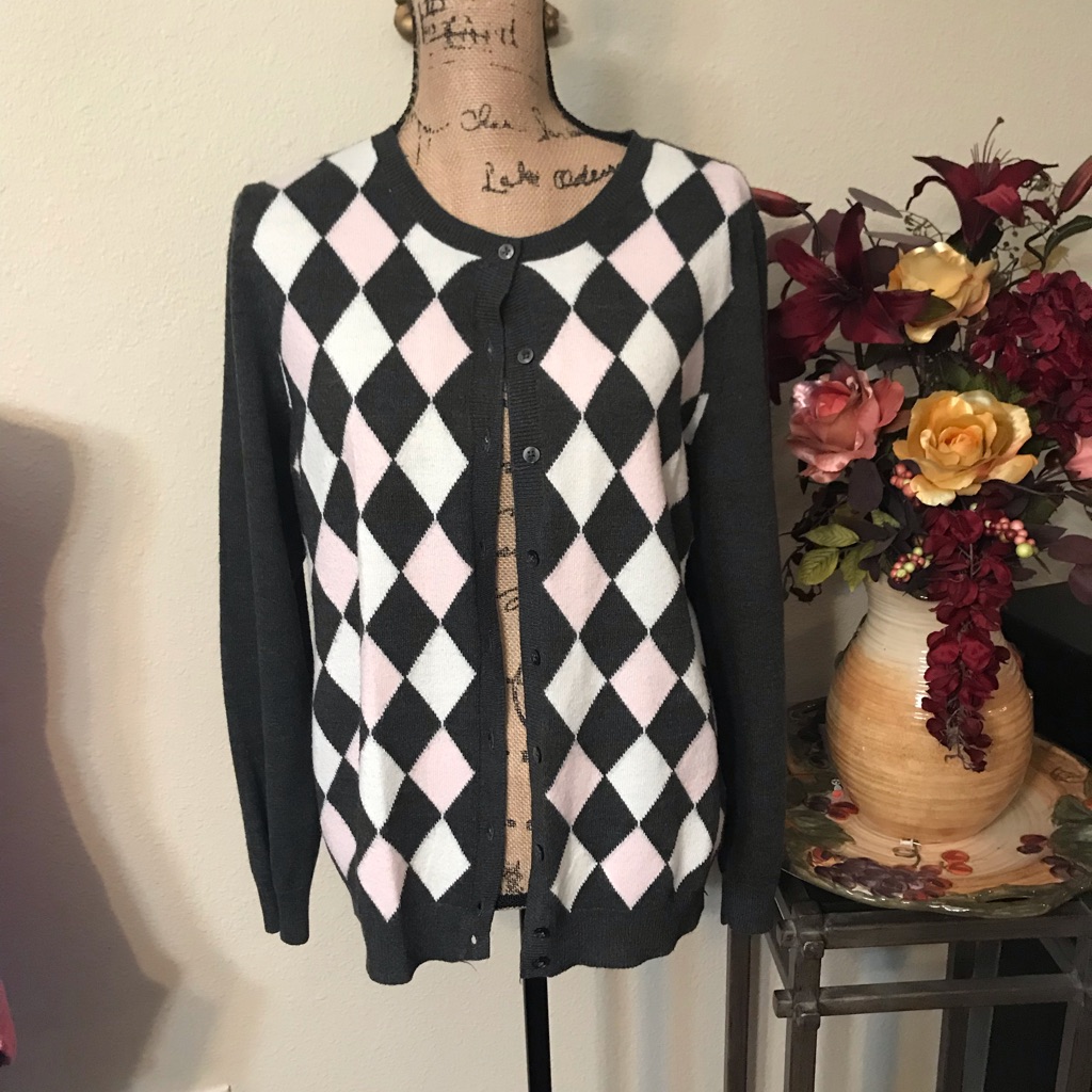 Argyle Front